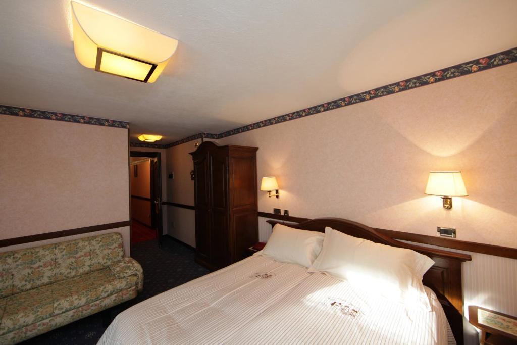 Hotel Petit Prince Antagnod Habitación foto